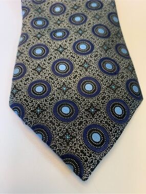 ERMENEGILDO ZEGNA Blue Medallion Luxury Silk Tie Made In Italy W:3.75’’ EUC